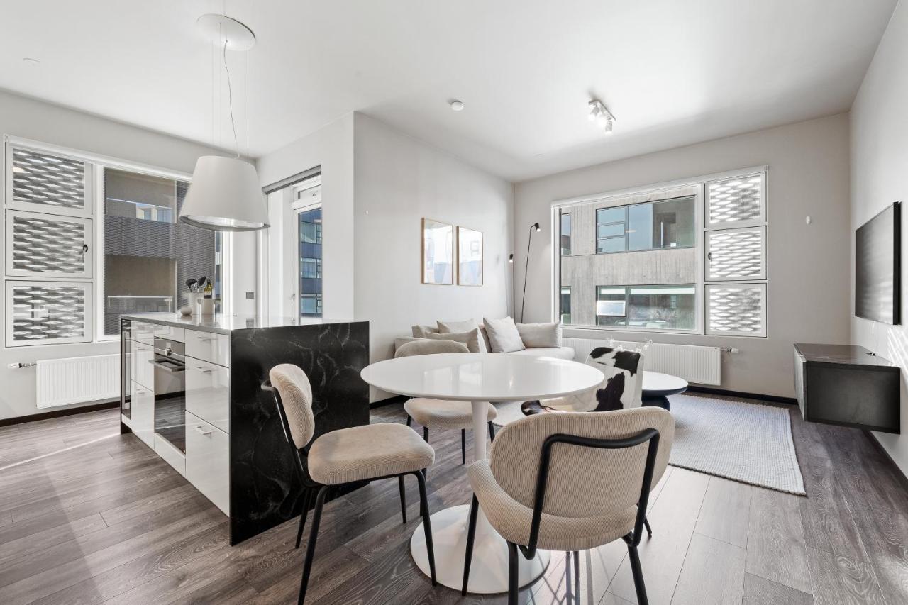 Cozy Lux 2Br & 2Ba City Center With Free Parking レイキャヴィーク エクステリア 写真