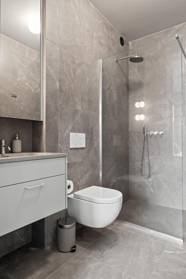 Cozy Lux 2Br & 2Ba City Center With Free Parking レイキャヴィーク エクステリア 写真