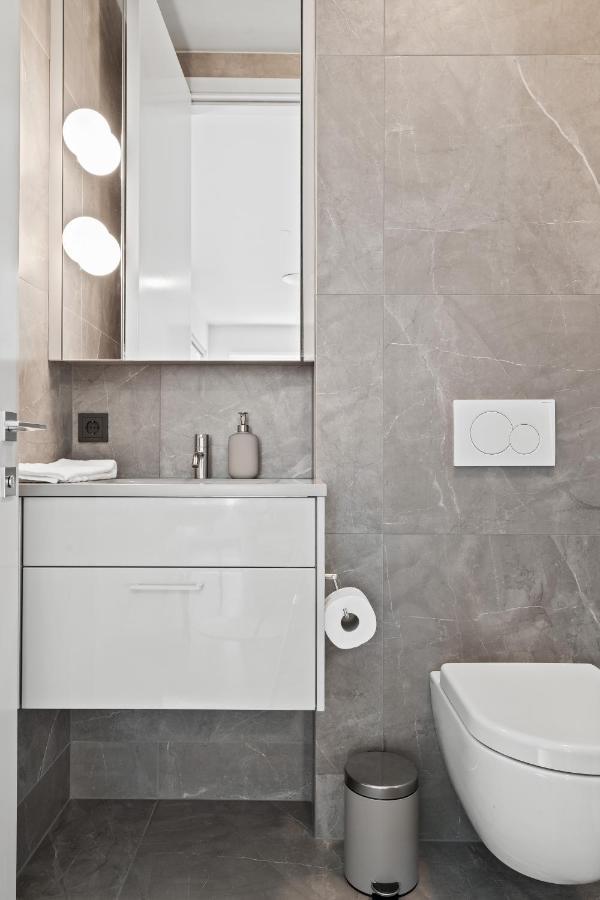 Cozy Lux 2Br & 2Ba City Center With Free Parking レイキャヴィーク エクステリア 写真